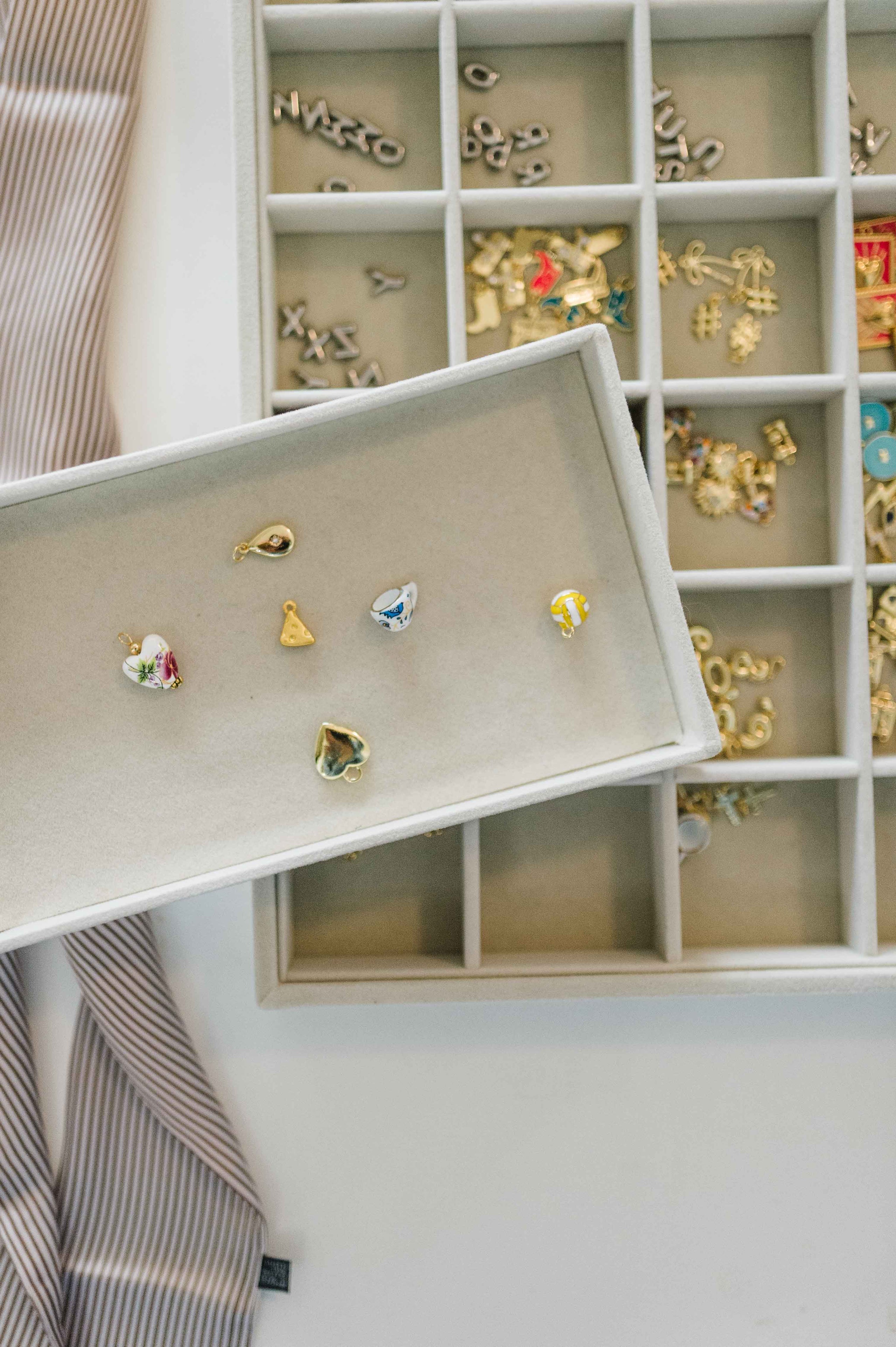 Charm Bar